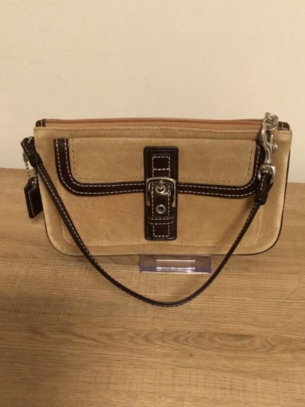 Coach Vintage Hampton Brown Suede Wristlet w/Buckle Snap Pocket Zip Top Closure
